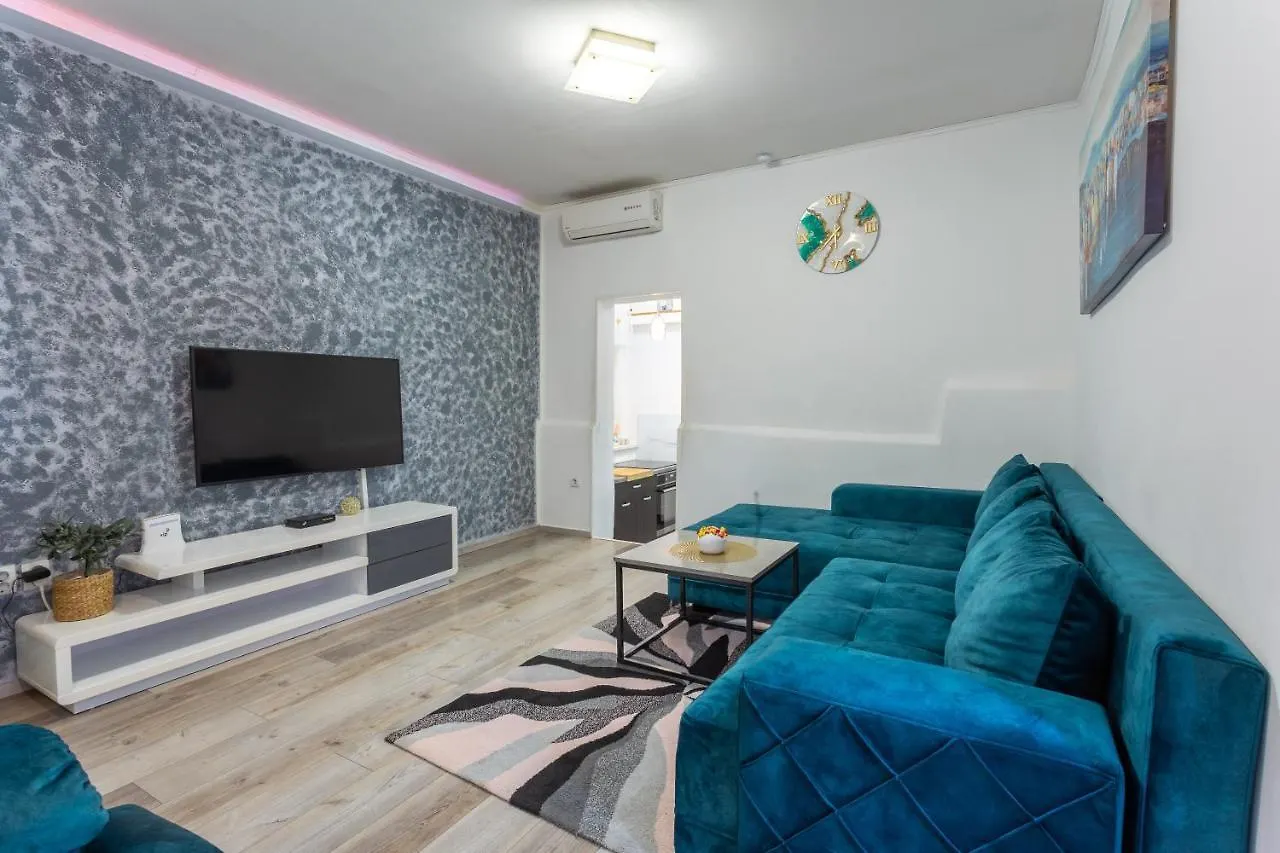 Apartment Lux Vm Split