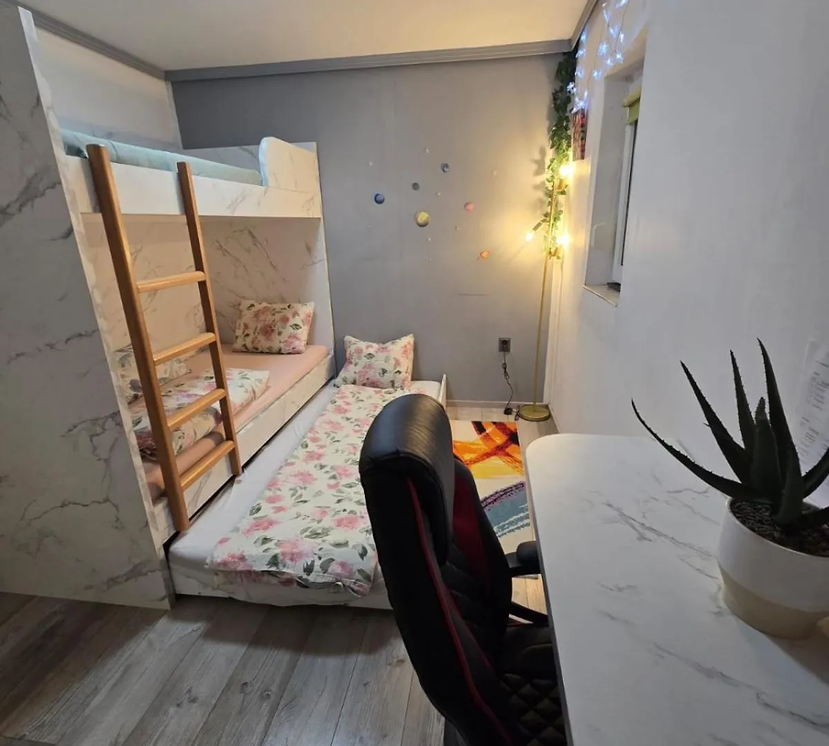 Apartment Lux Vm Split